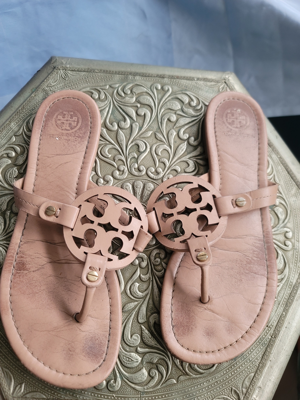 Tory Burch Women's Pink Miller Leather Thong Sandals
